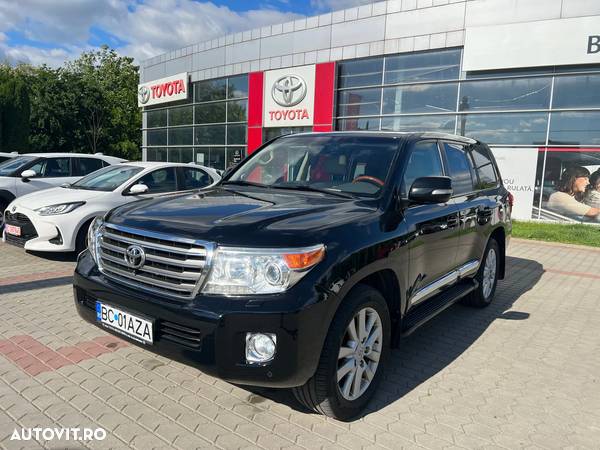 Toyota Land Cruiser 4.5 D-4D V8 Luxury - 3