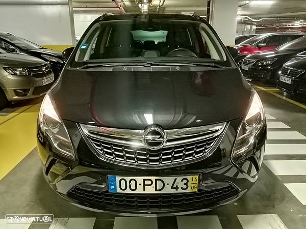 Opel Zafira - 2