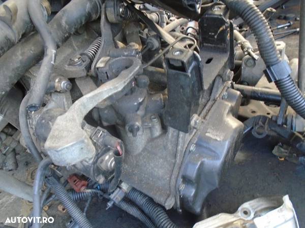 Motor Volkswagen Polo 1.2 Benzina 12V AZQ din 2004 - 6