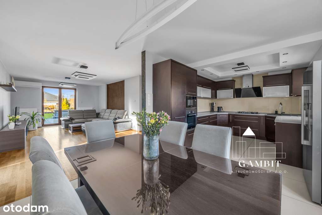 Nowoczesny 5 pok. dom z  dużym ogrodem pod Warszawą-1