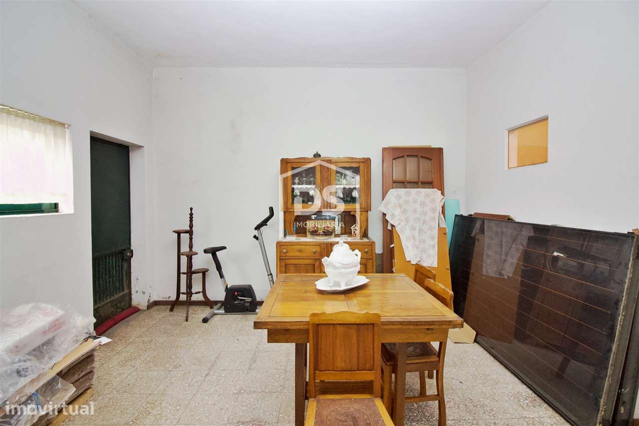 Moradia para Restaurar T6 Venda em Soalhães,Marco de Canaveses - Grande imagem: 4/41