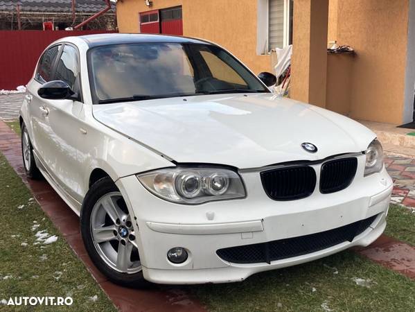 BMW Seria 1 - 24