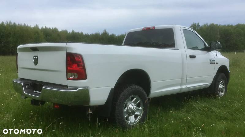 RAM 2500 - 24