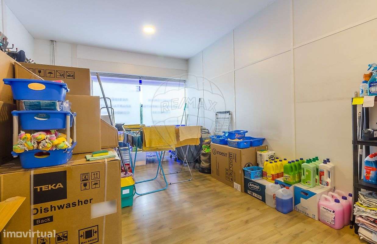 Armazém  para arrendamento - Grande imagem: 5/14