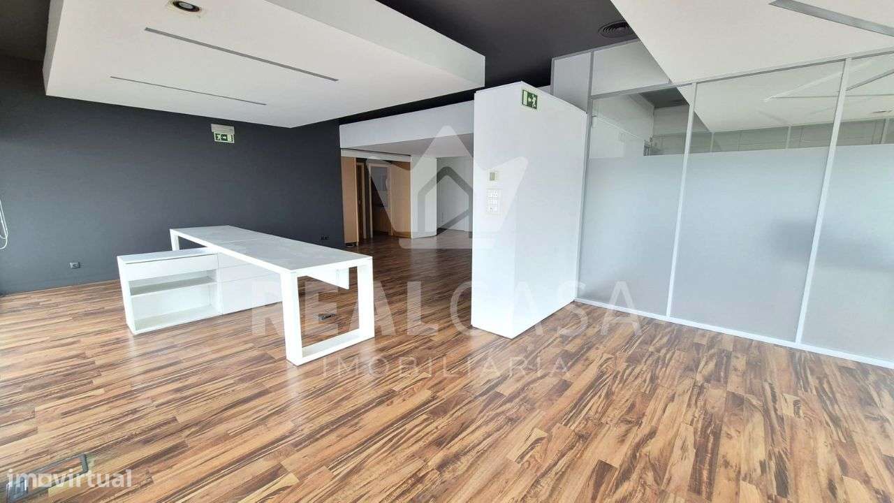 ESCRITÓRIO PARA ARRENDAMENTO - Grande imagem: 5/17