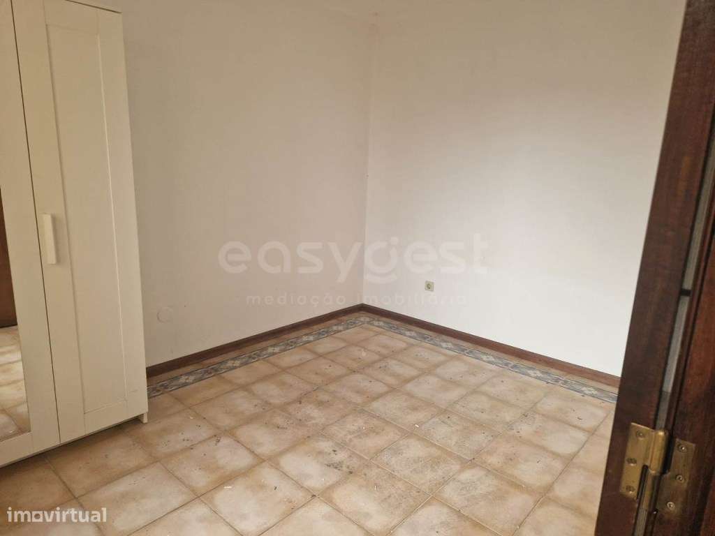 Apartamento T1+1 situado na Praia da Barra - Grande imagem: 3/16