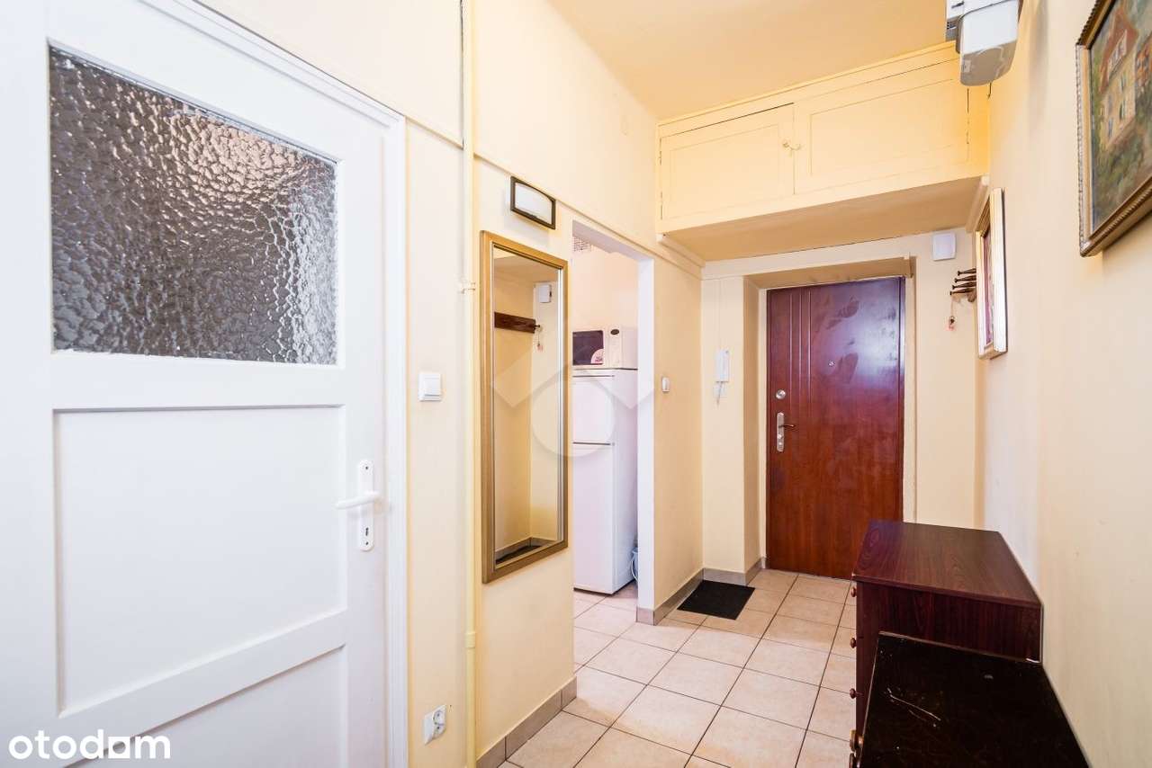 Dwustronne mieszkanie z balkonem francuskim !-6