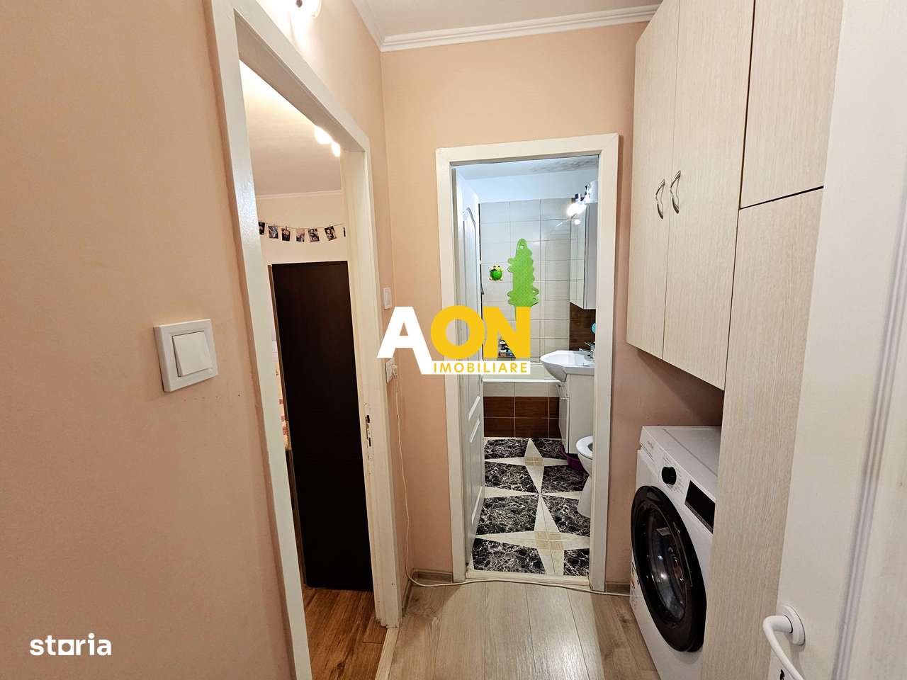 Apartament cu 2 dormitoare, etaj 3, mobilat, utilat, cu boxa, Ampoi 1 - Imagine principală: 4/8