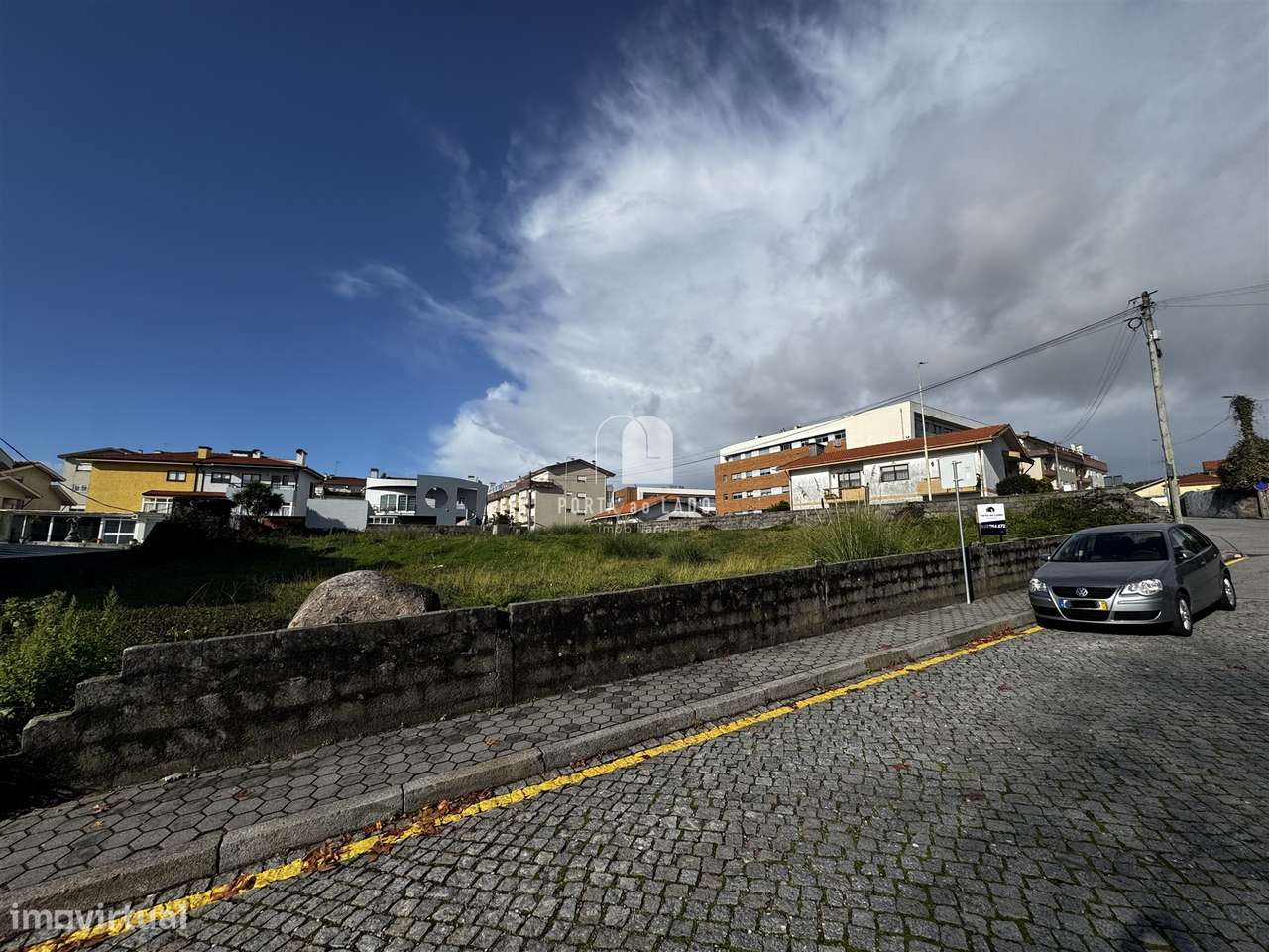 Oportunidade Única em Perosinho — Lote para Construção de Moradia Gemi - Grande imagem: 1/7