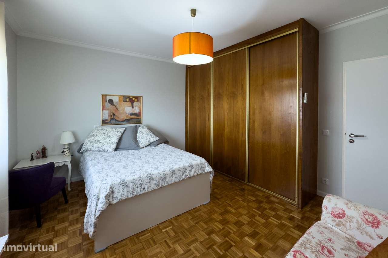 Moradia de Luxo T4 | Piscina Aquecida | Exclusividade Total em Amares-27