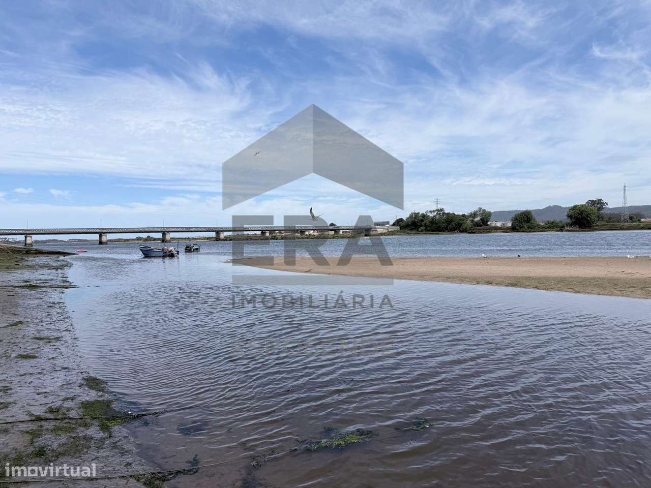 Apartamento T3 no centro histórico de Fão-11