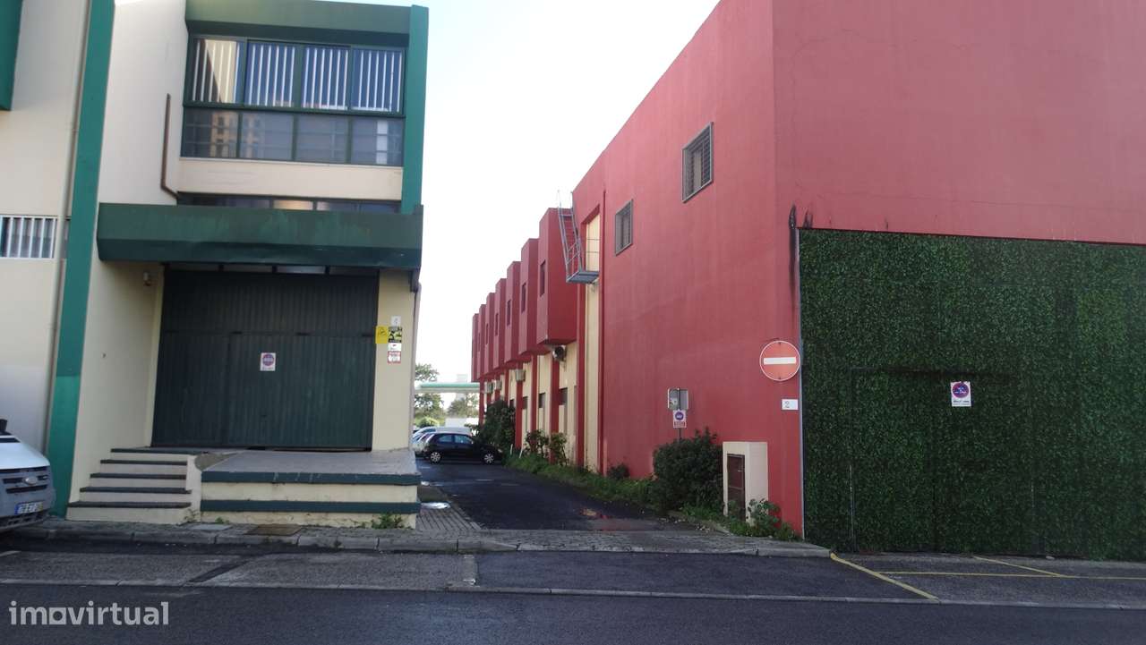 Escritório  Venda em Mina de Água,Amadora-21