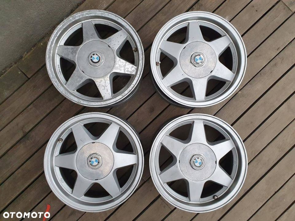 Felgi 15cali BMW 3 E36 E46 E34 5 E39 E32 5x120 - 1