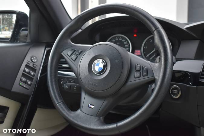 BMW Seria 5 - 25