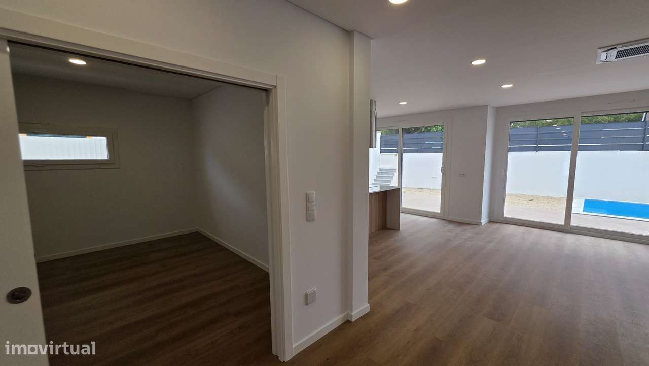 Moradia, 210 m², Azeitão (São Lourenço e São Simão)-12