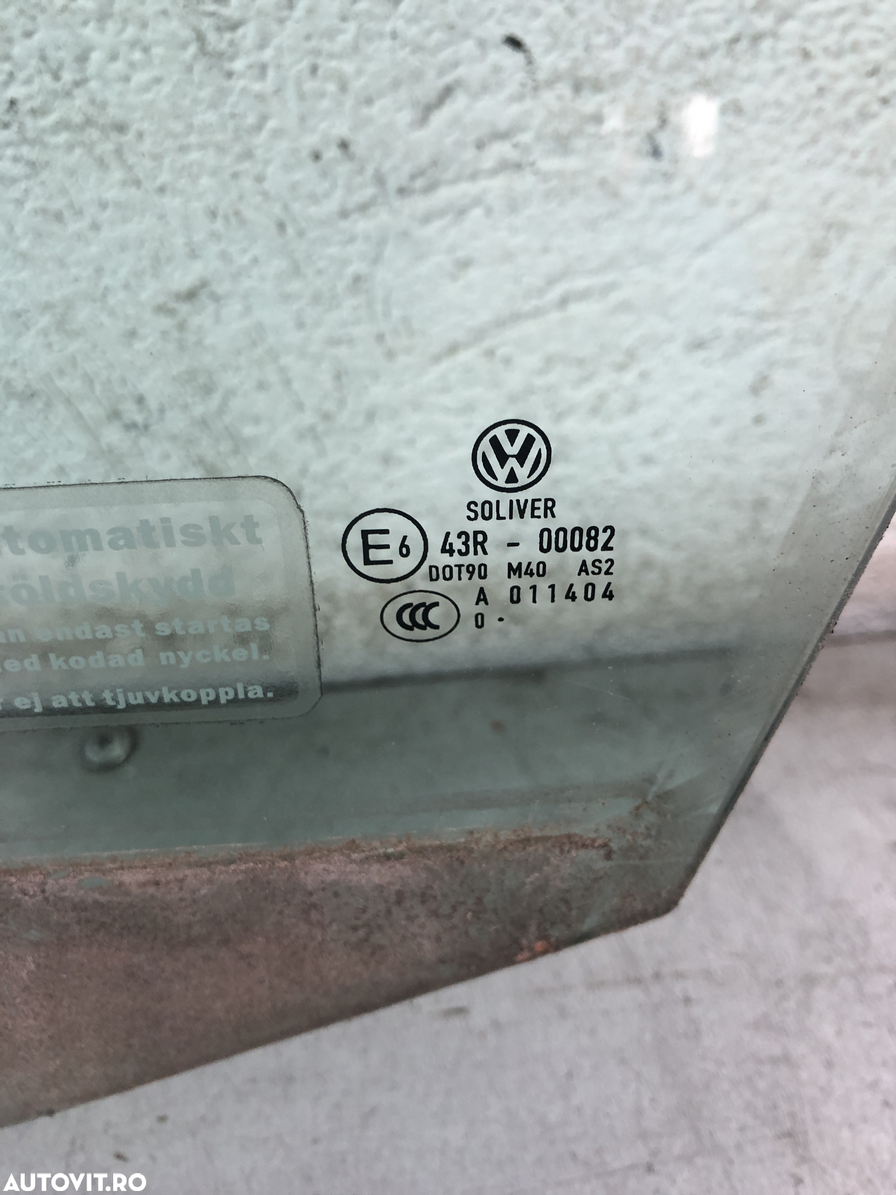 Geam stanga fata Volkswagen Passat B7 Variant 2.0 TDI BlueMotion 4Motion DSG , 170cp - 2