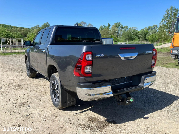 Toyota Hilux 2.4D 150CP 4x4 Double Cab AT Executive - 5