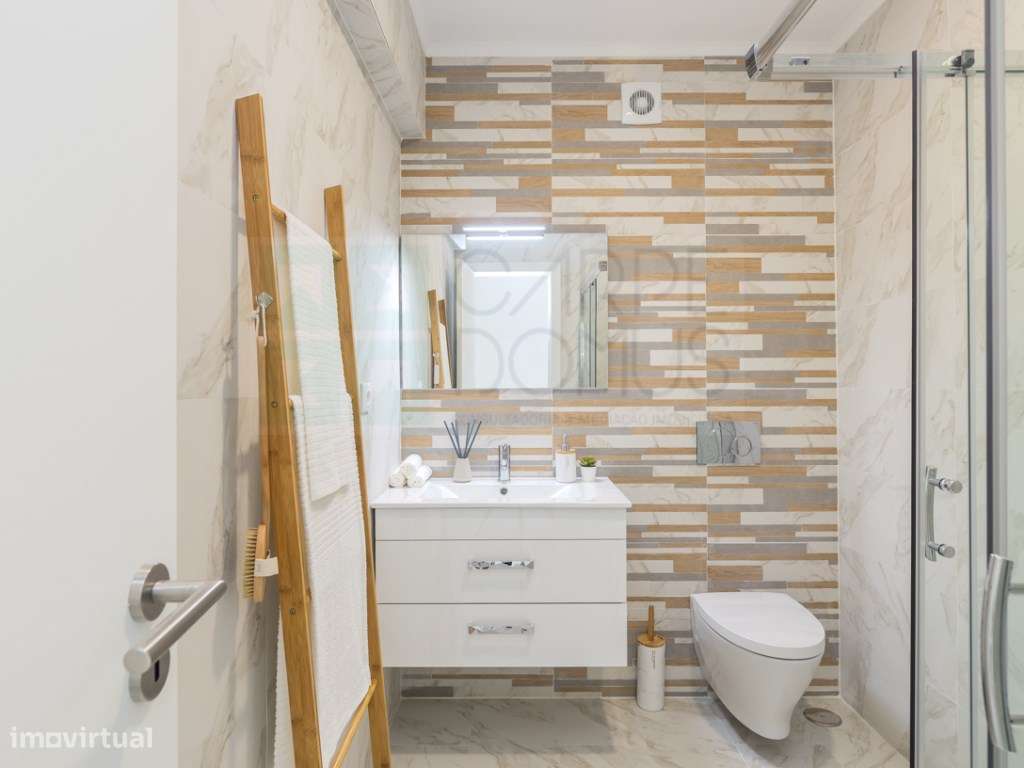 Apartamento T3 Totalmente remodelado, em Benfica - Lisboa-12