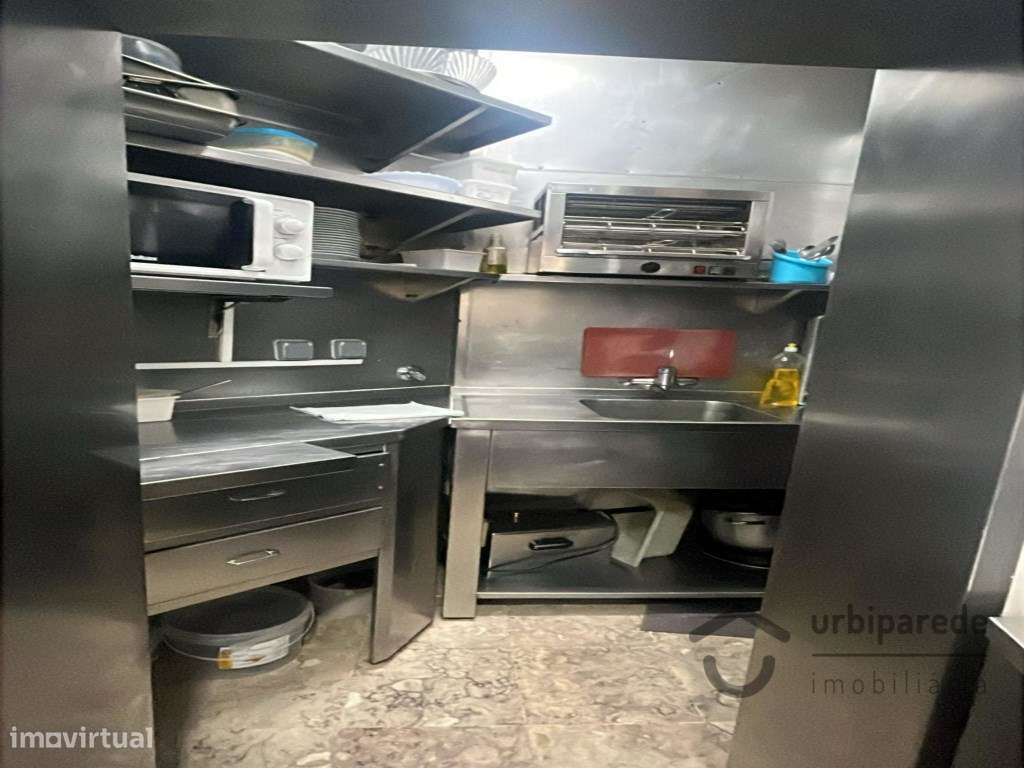 Restaurante com ótima esplanada, no centro Lisboa-24
