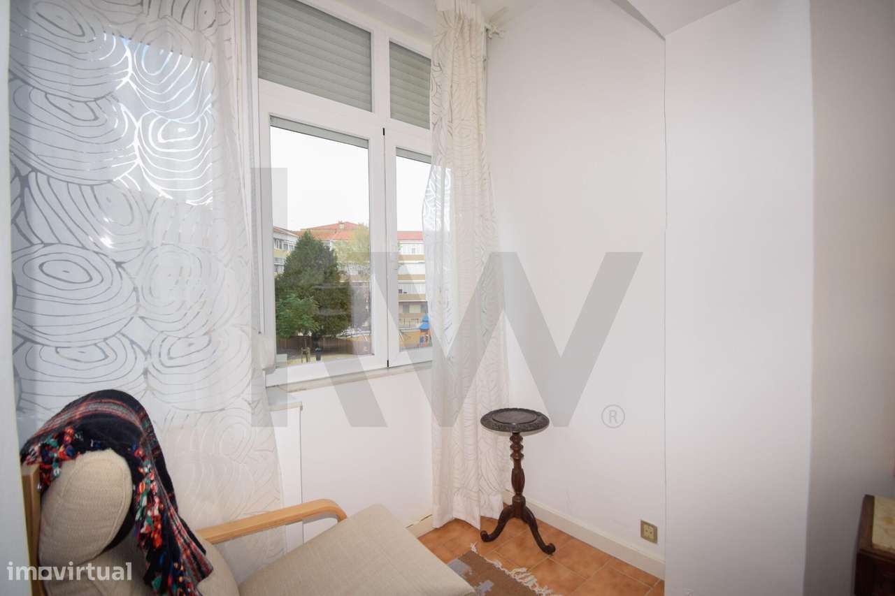 T2 Totalmente Remodelado - Mem Martins-18