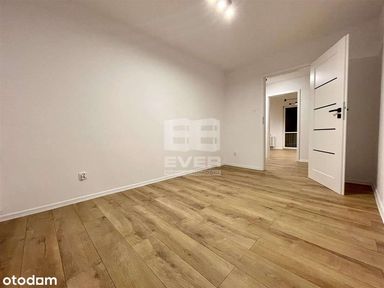 Bosmańska - 3 pokoje! Wysoki standard!-8