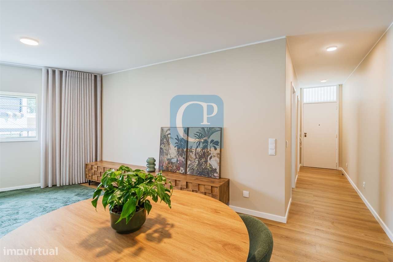Apartamento T2 mobilado em condomínio fechado, Ramalde, Porto-8
