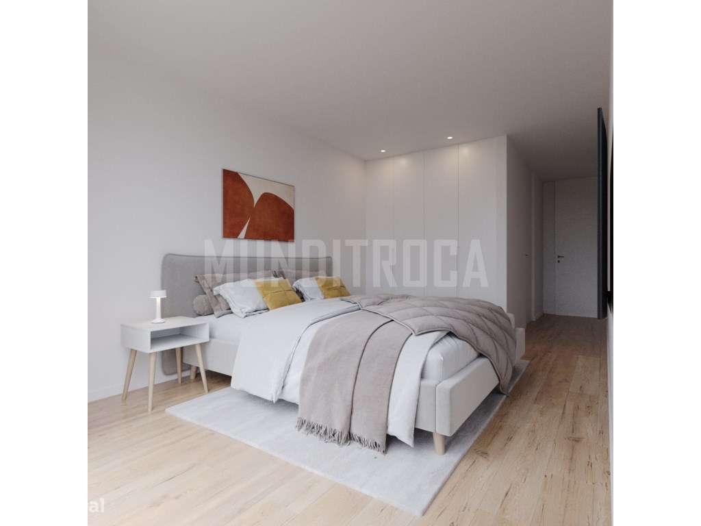 Moradia Gaveto Lamas - Cond. Fechado - Grande imagem: 4/13