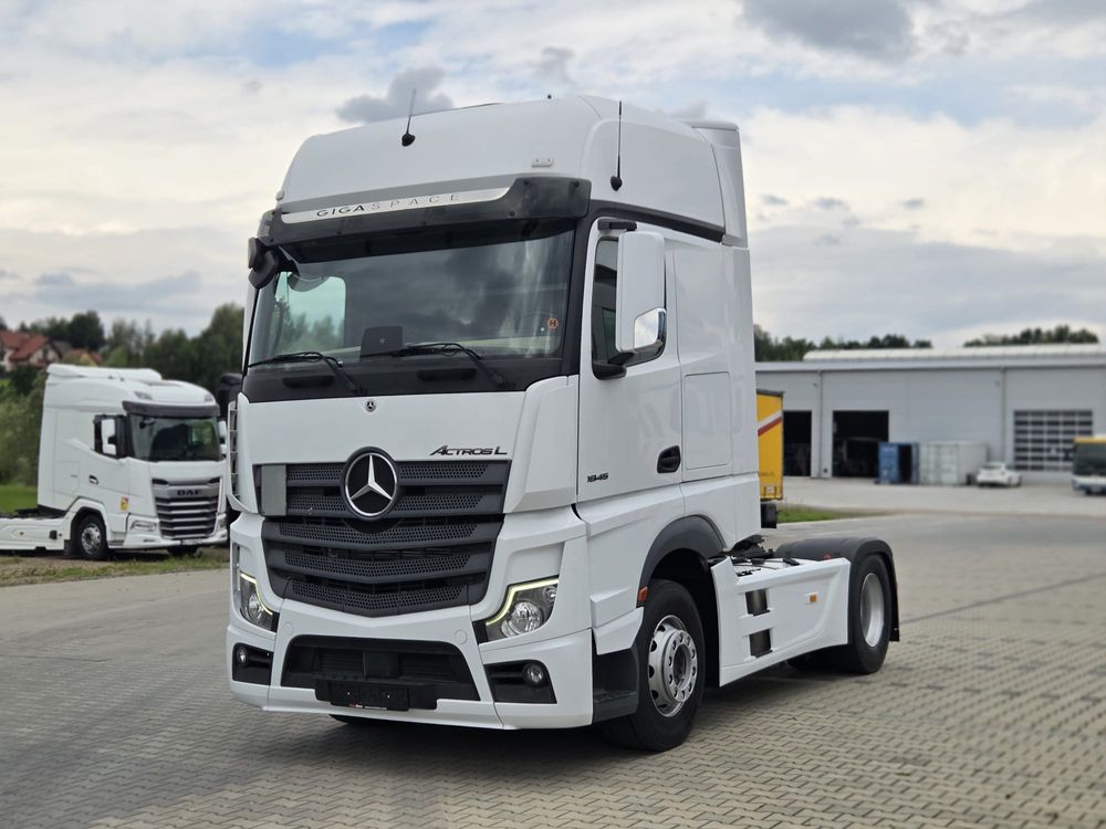 Mercedes-Benz Actros 2022
