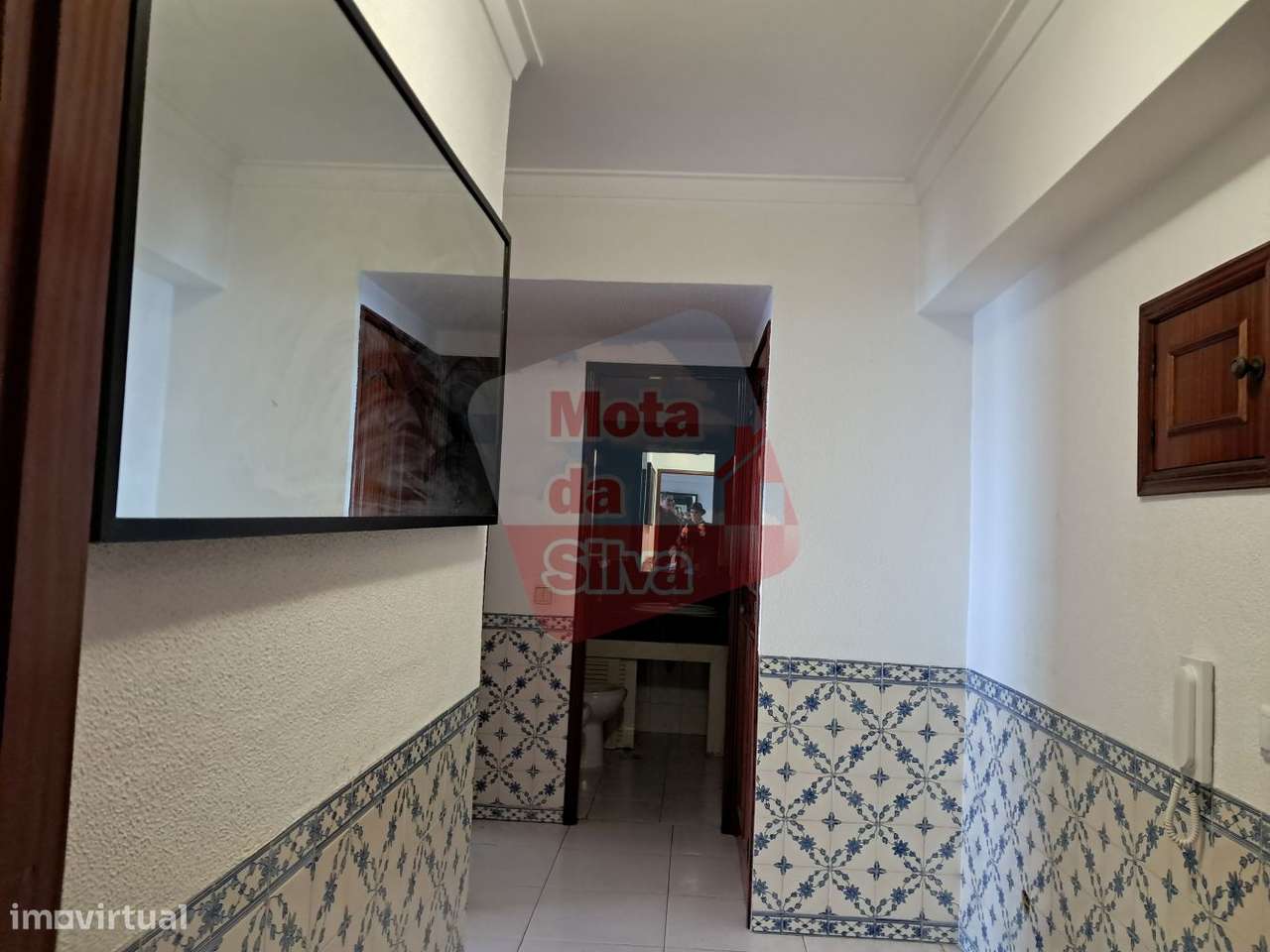 Excelente apartamento T2 para arrendamento em Cacilhas, Almada - Grande imagem: 5/8