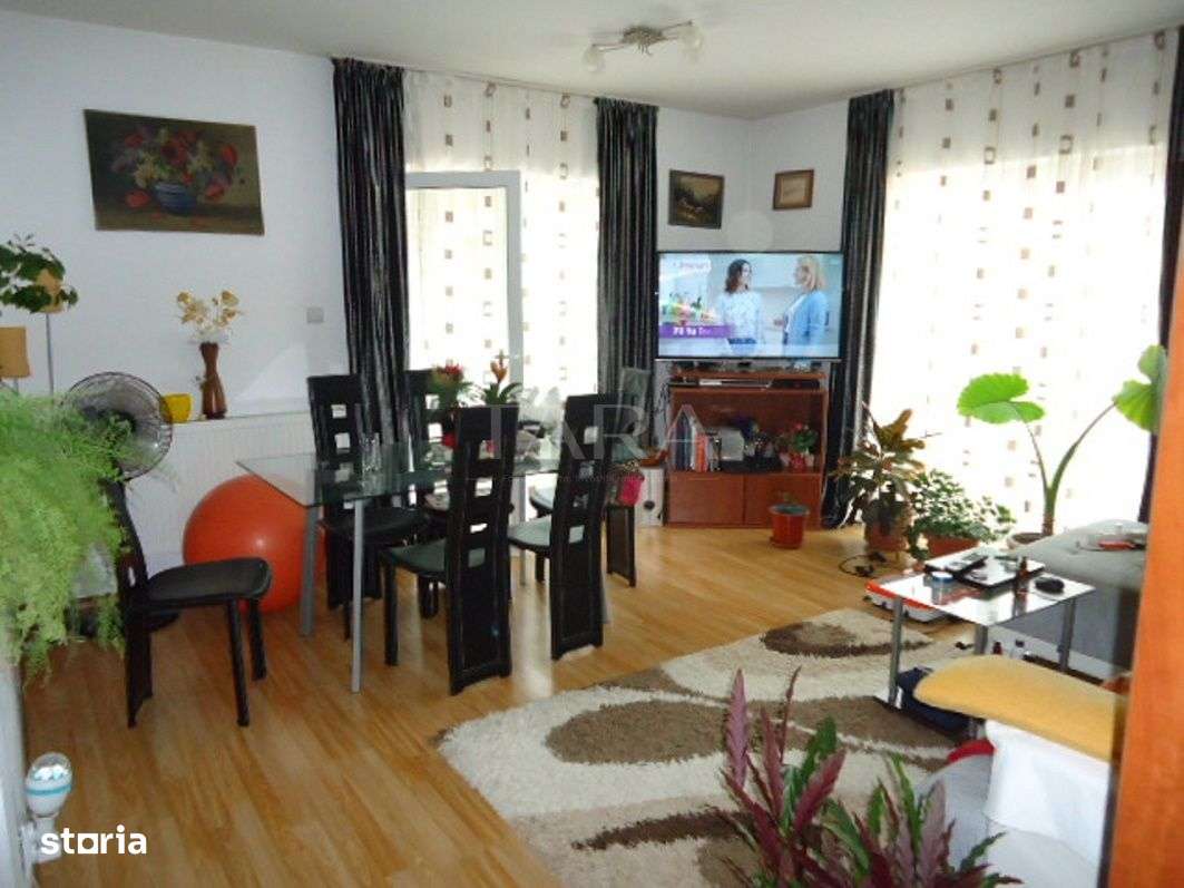 Apartament cu 3 camere de vânzare, zona Muzeul Apei. - Imagine principală: 2/9