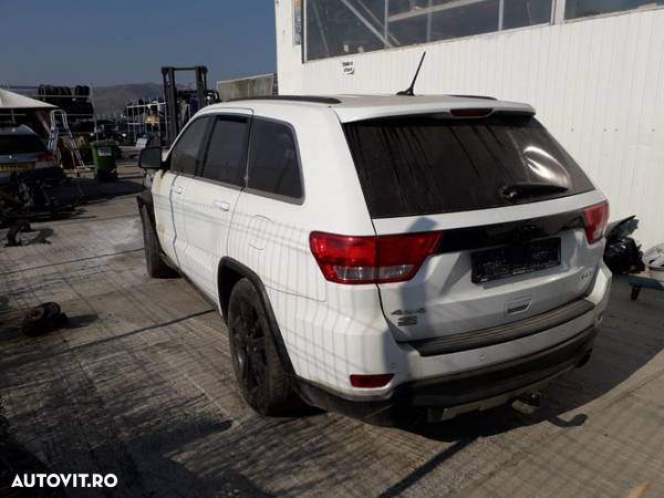 Dezmembrari Jeep Grand Cherokee 2015 Summit 3.0 - 2