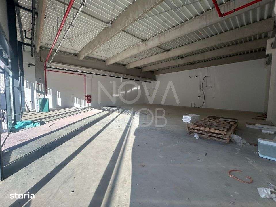 Spatiu comercial de inchiriat - Central, Cisnadie - de la 100 mp - Imagine principală: 3/6