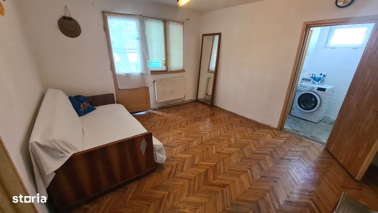 Apartament cu 2 camere de vânzare în Curtea de Argeș - Imagine principală: 4/15