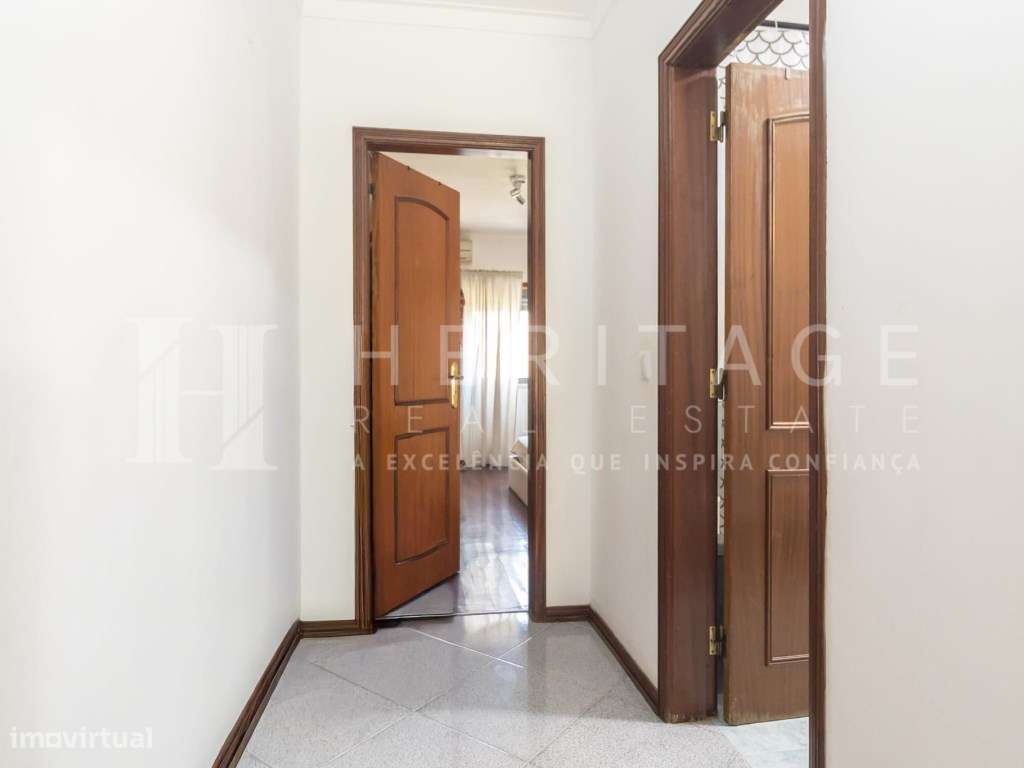 T2 com 102 m², Closet, 2 WC e Sótão - Baixa da Banheira-20