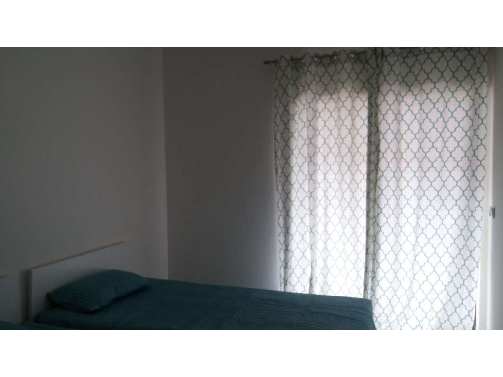 Apartamento T 2, 2 wcs, 6 Pessoas Condomínio fechado a 5 minutos a ...-9