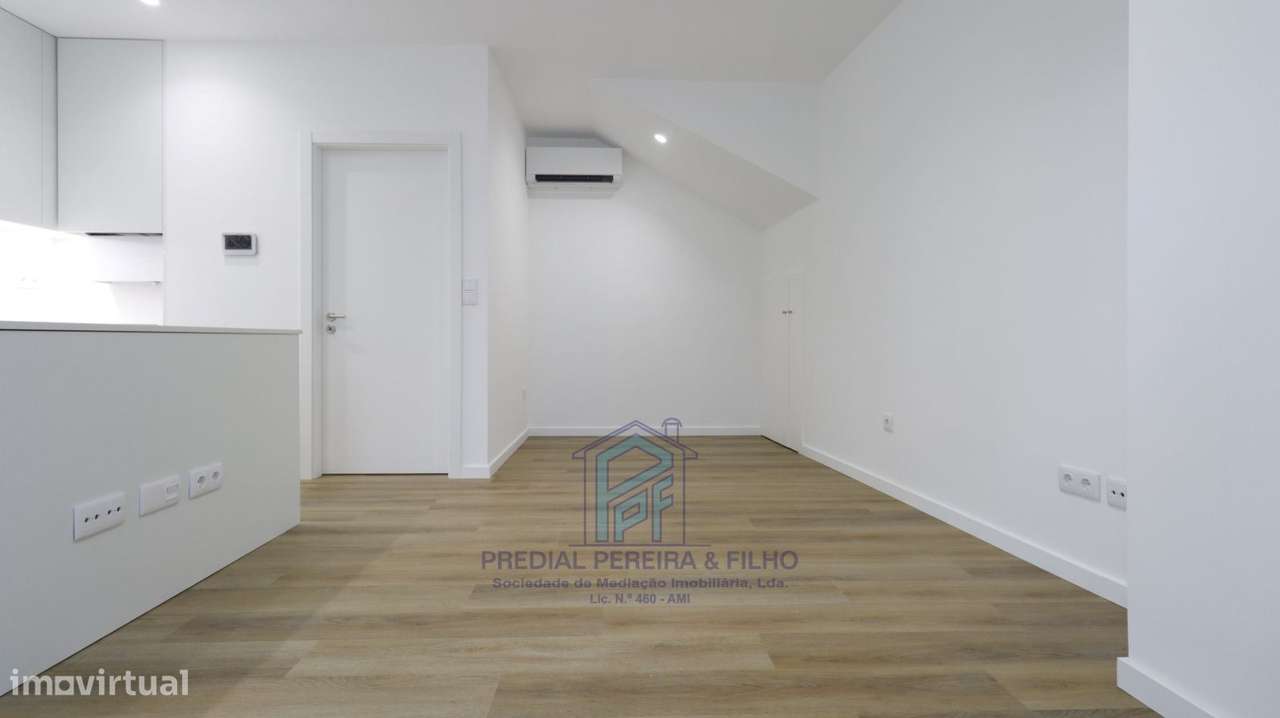 Andar-Moradia T1  Remodelado - Rio Tinto / Venda Nova/ Junto às Fin...-4