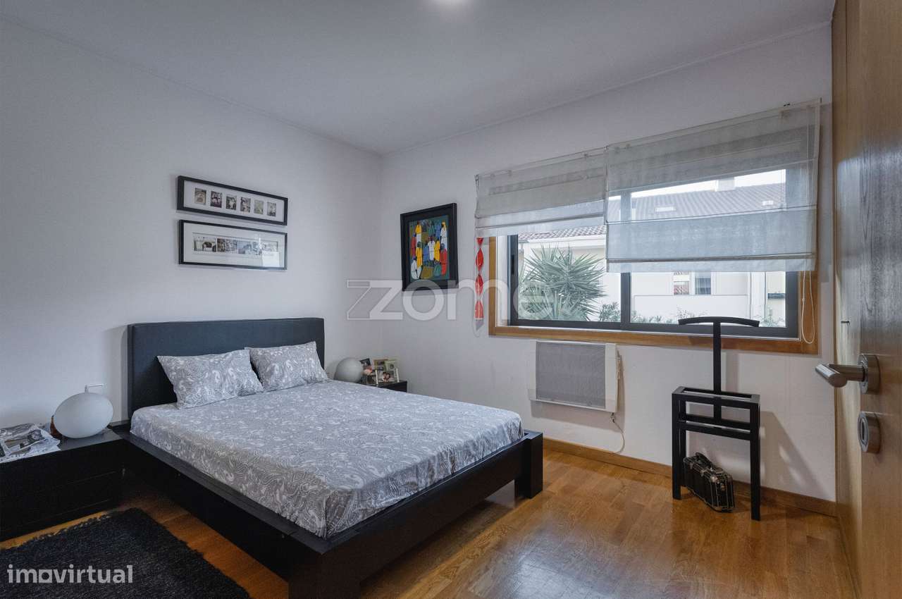 Moradia T4 com 4 suítes, na Rua Gomes Teixeira, Matosinhos-41