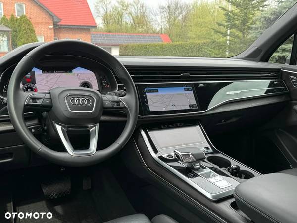 Audi Q7 55 TFSI mHEV Quattro S Line Tiptr - 9