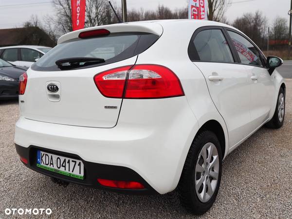 Kia Rio 1.4 CRDI 90 Platinum Edition - 9