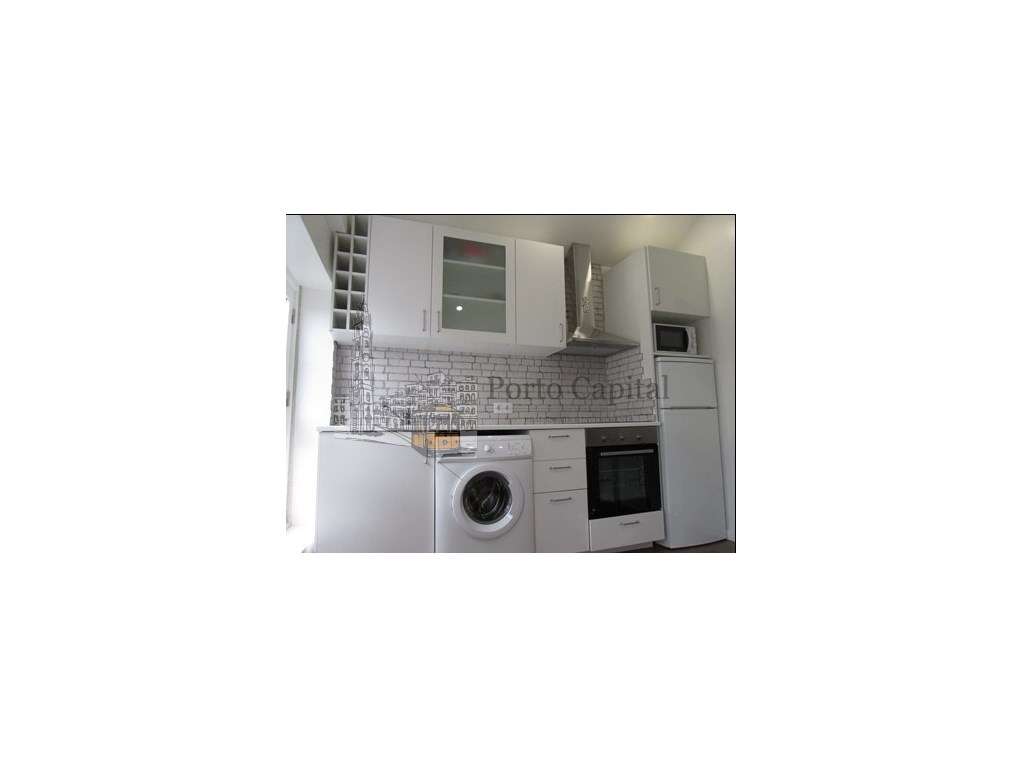 EXCELENTE APARTAMENTO T1K, MOBILADO, NO CENTRO DO PORTO PARA ARREND... - Grande imagem: 2/20