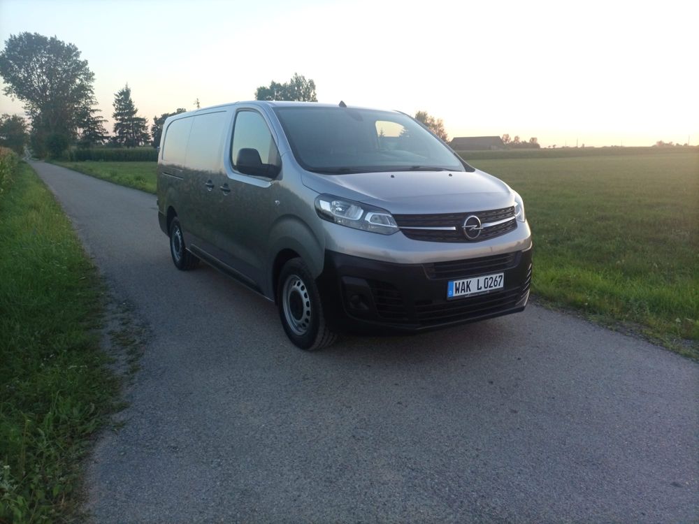 Opel Vivaro 2022