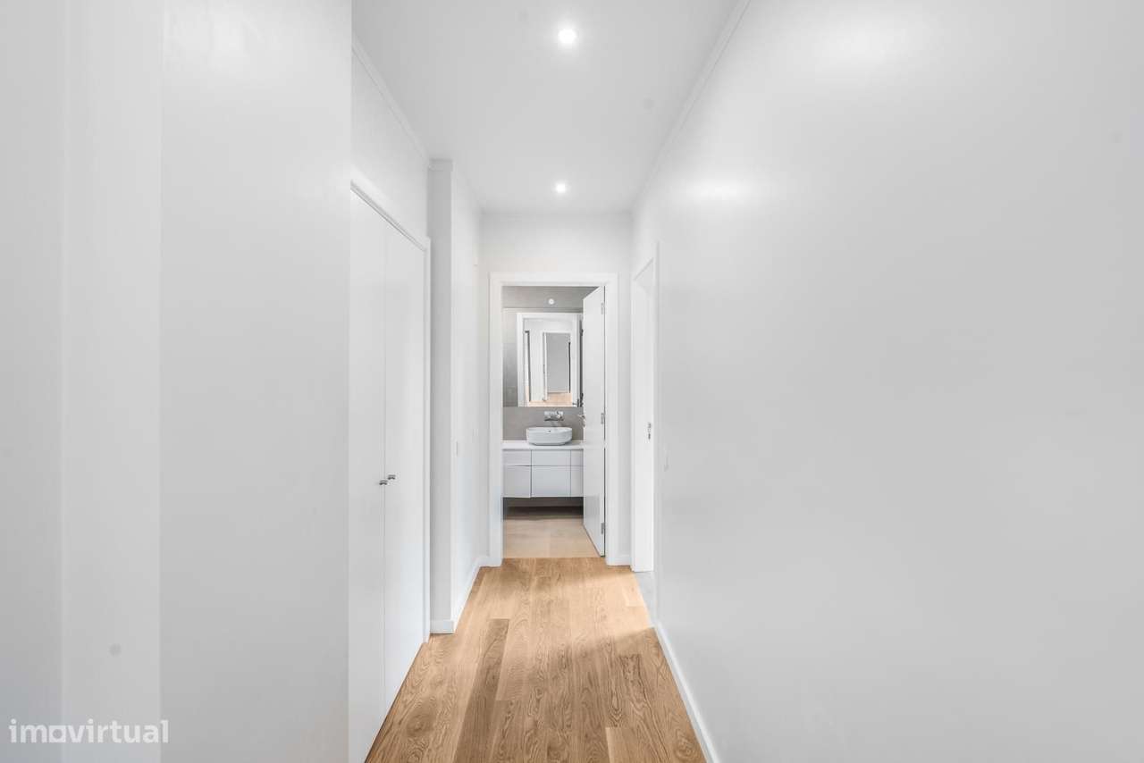 Moradia em Banda T4 novo, Bicesse, Cascais - Grande imagem: 5/41