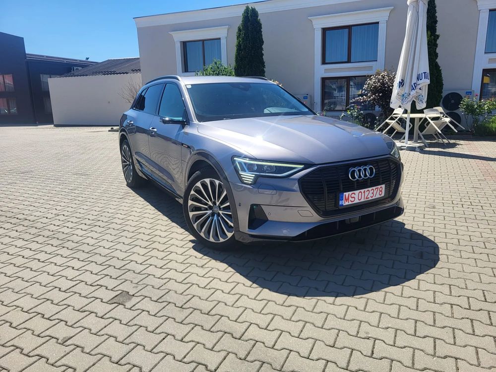 Audi E-Tron quattro S 2020