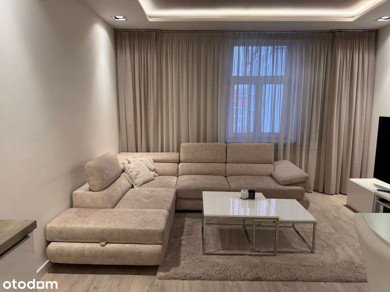 Wyjątkowe dwupoziomowe mieszkanie w kamienicy w centrum Lublina-0