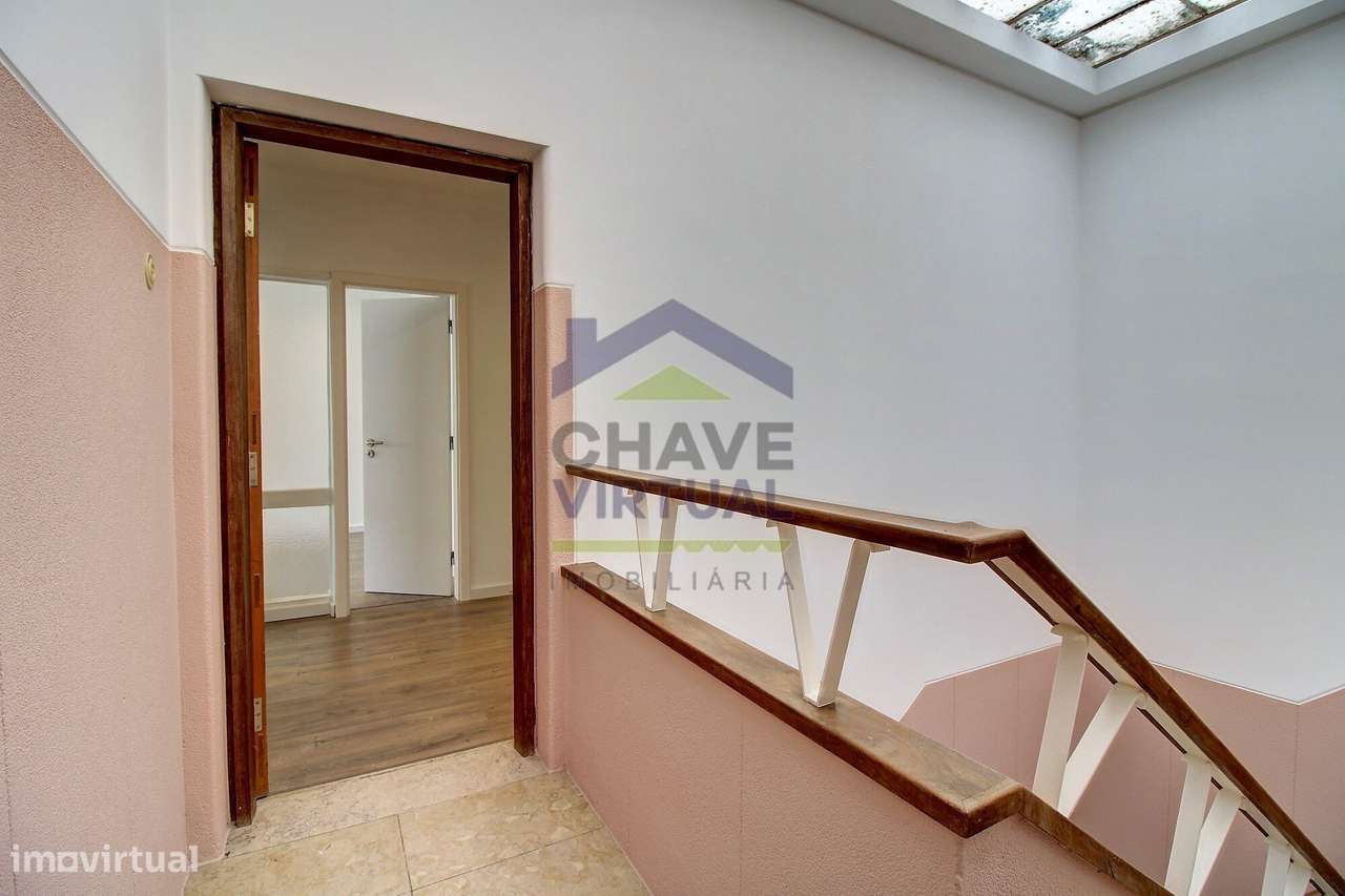 Excelente Apartamento T3 - Centro Caldas da Rainha-26
