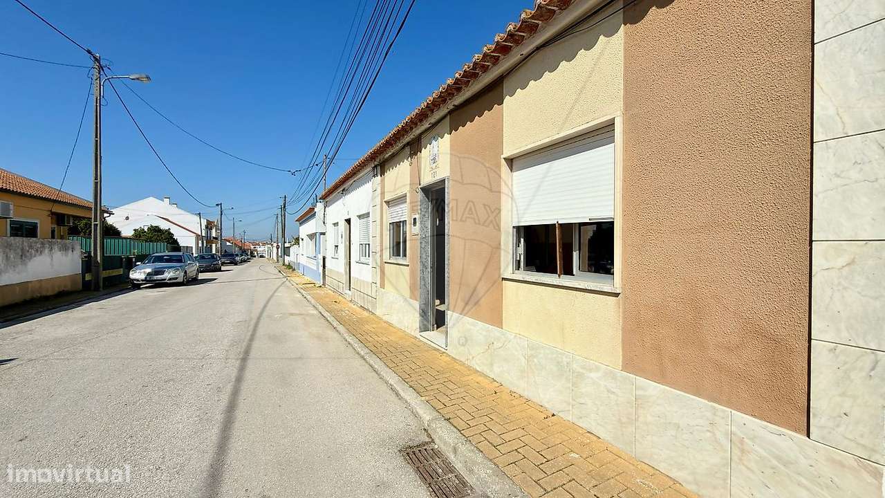 Moradia T2 para venda-46