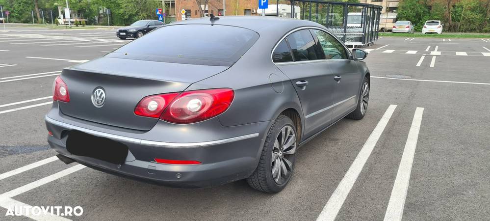 Volkswagen Passat CC 2.0 TDI - 3