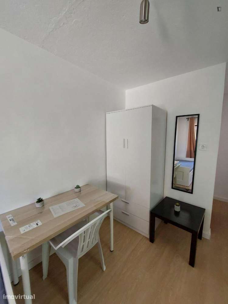 Estúdio - localizado em Setubal - Grande imagem: 5/7