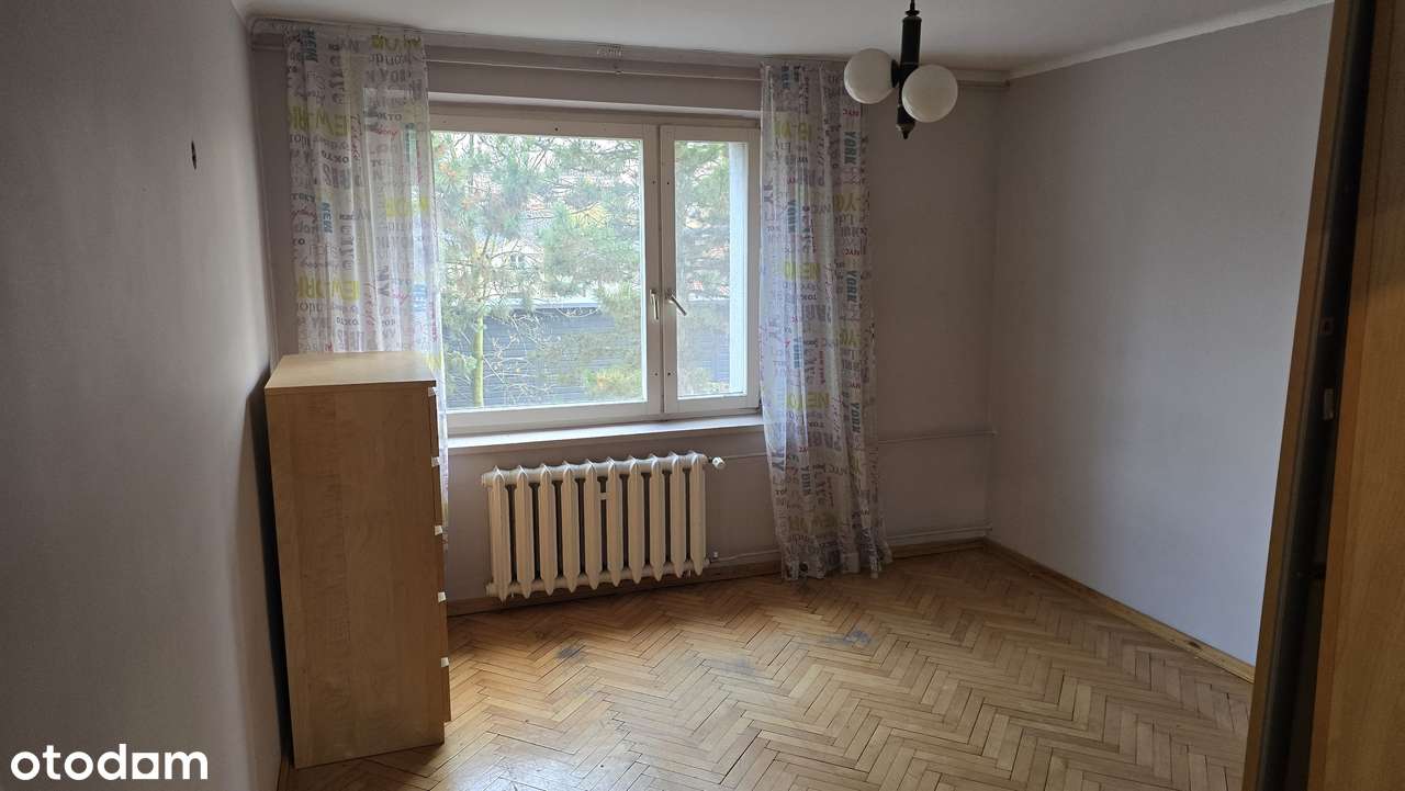 Przestronne 2-pokojowe mieszkanie z piwnicą.-1