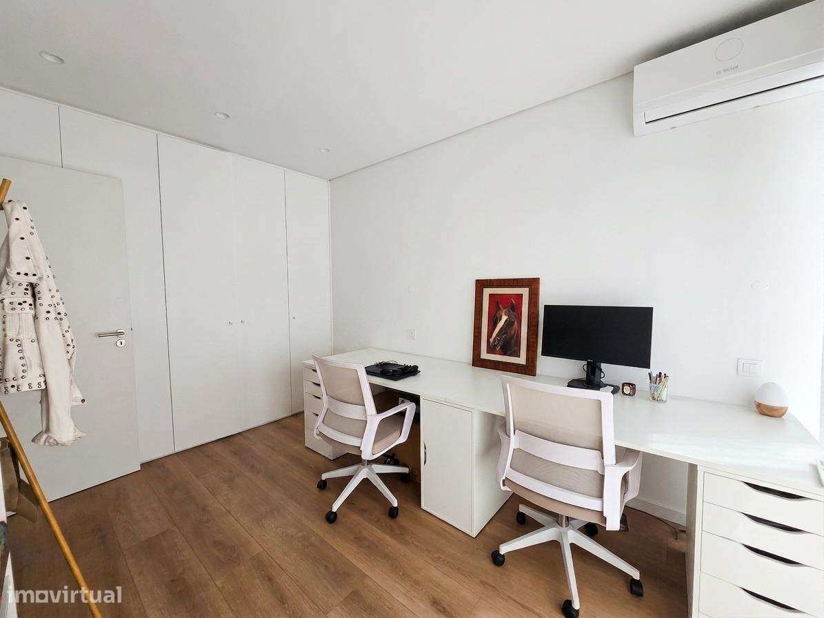 T2 - Centro Almada - Logradouro-13